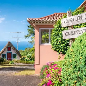 Casa Da Tia Clementina , Santana (Madeira) Portugalia