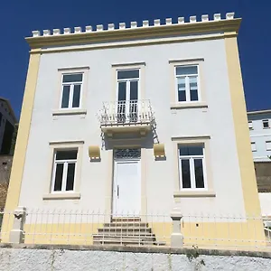 Coimbraameias בית הארחה קוימברה